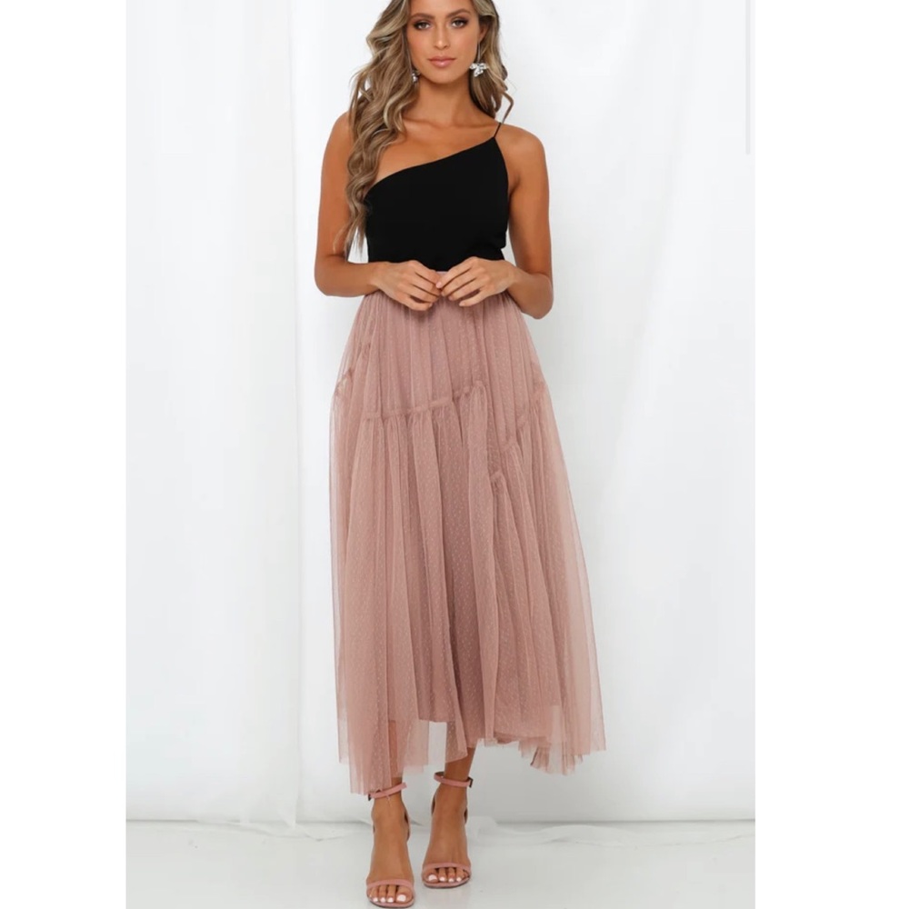 NWT Hello Molly Another Fairytale Midi Skirt - Dark Blush - SIZE LARGE